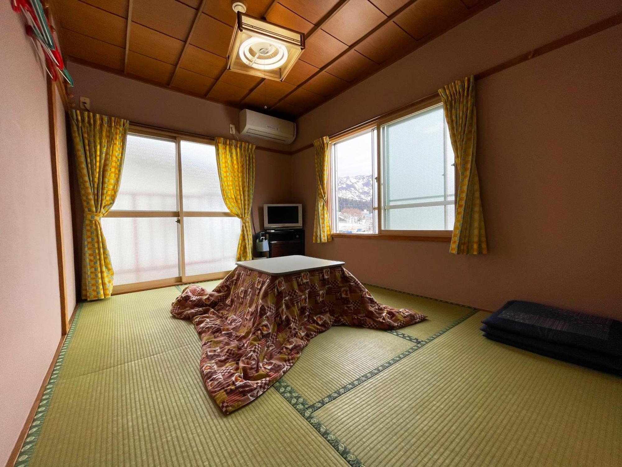 Mistral Hotell Minamiuonuma Exteriör bild