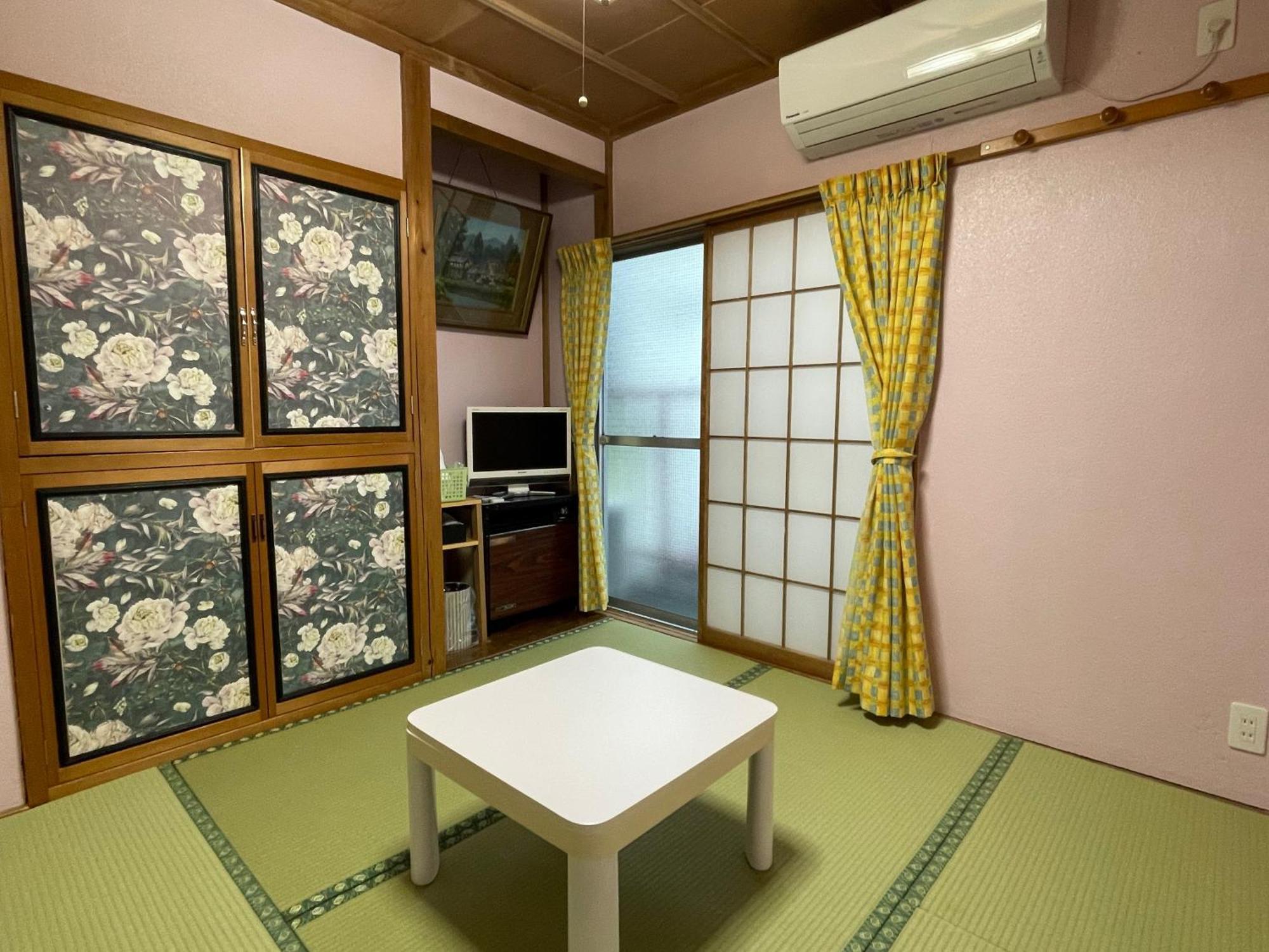 Mistral Hotell Minamiuonuma Exteriör bild